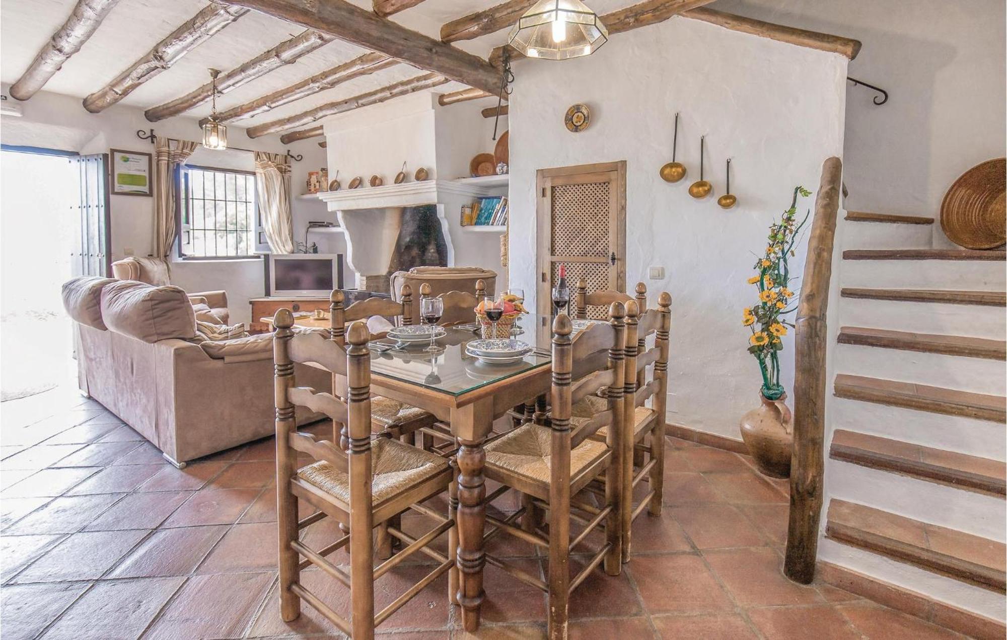 Cozy Home In Zahara De La Sierra With Kitchen Екстериор снимка